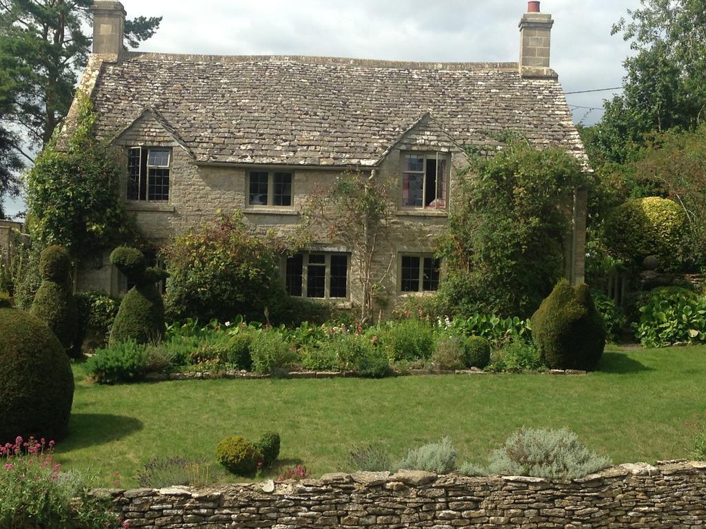 Yew Tree Cottage B&B 斯托昂泽沃尔德 外观 照片
